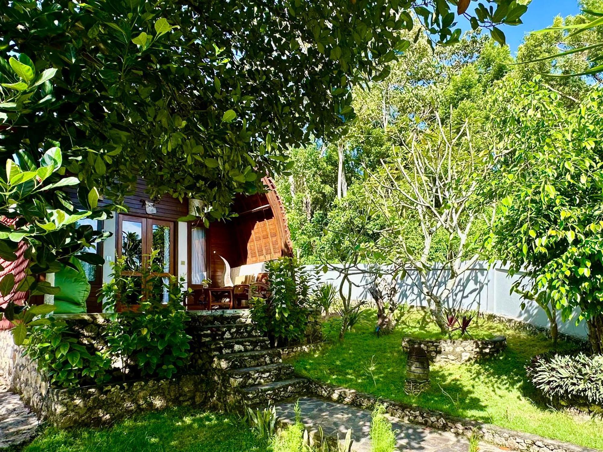 Jungle Paradise Batununggul Buitenkant foto