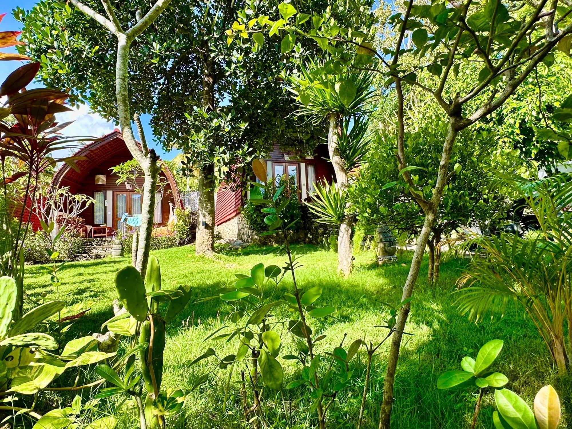 Jungle Paradise Batununggul Buitenkant foto
